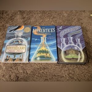 Maile Meloy Book Trilogy Set